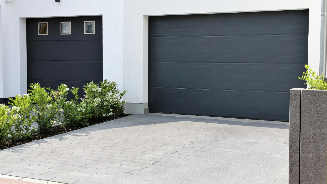 Sectional garage door